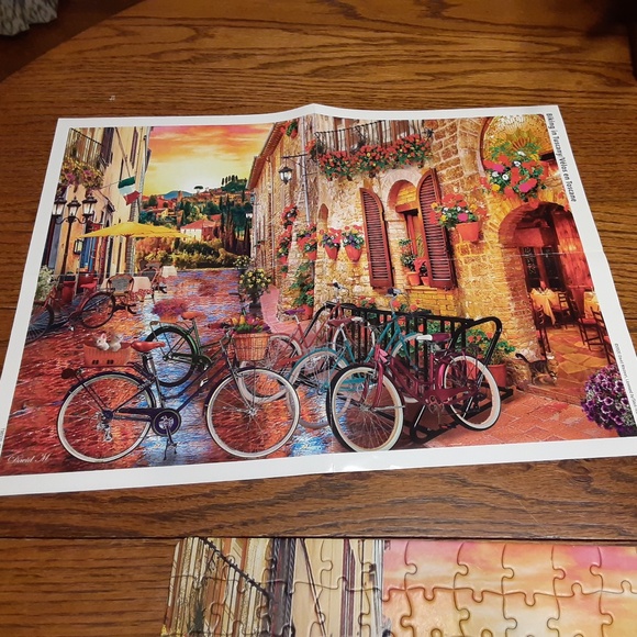 Biking in Tuscany 500 Piece Jigsaw Puzzle - Picture 2 of 3